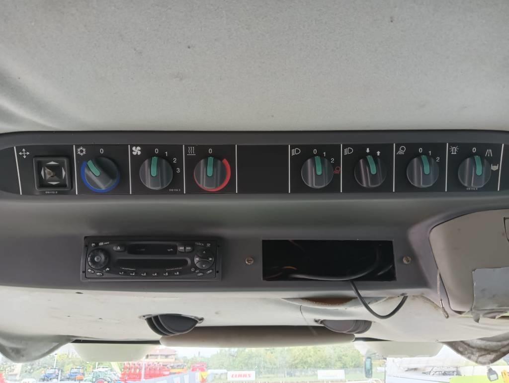 CLAAS Lexion 470 联合收割机