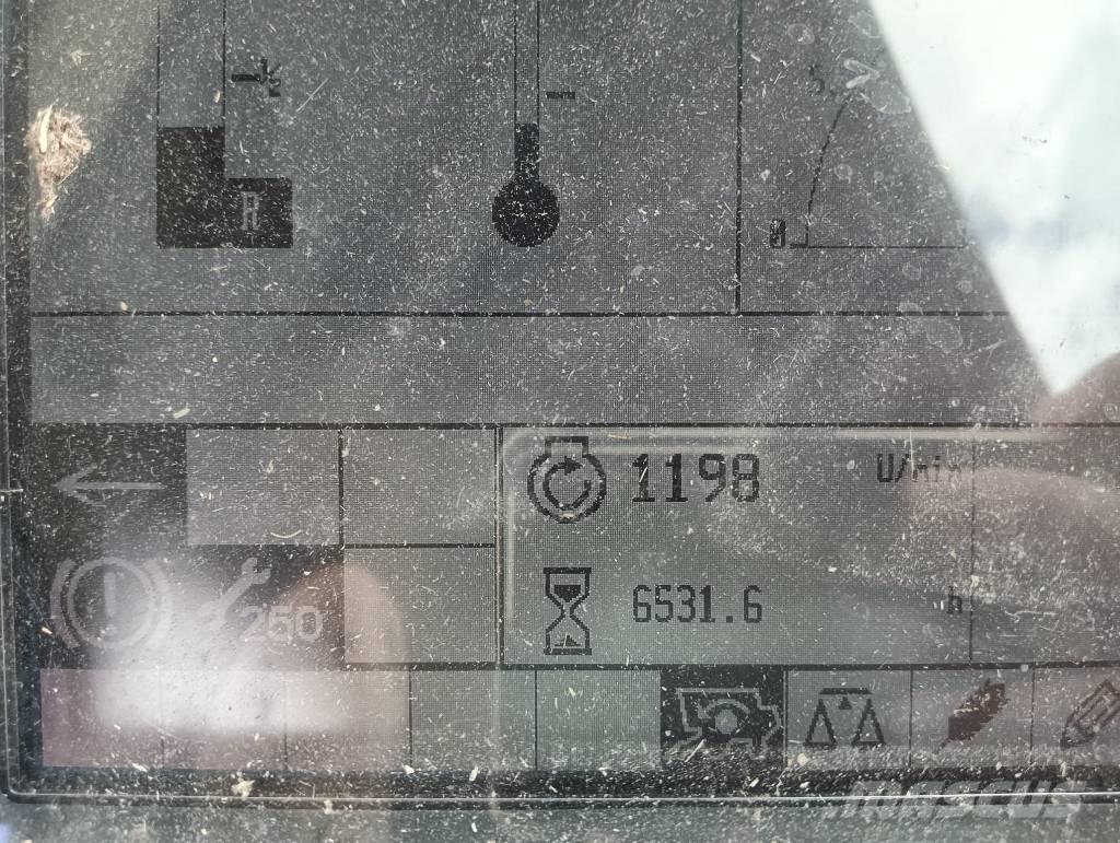 CLAAS Lexion 470 联合收割机