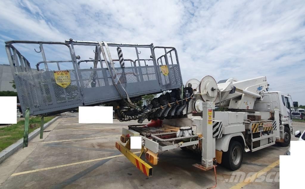 Horyong SKY450 车载式高空作业车