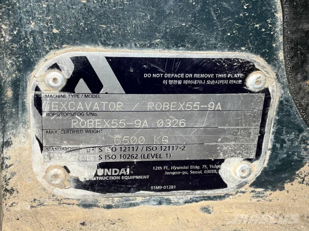 Hyundai Robex 55-9 A 驾驶室与内部