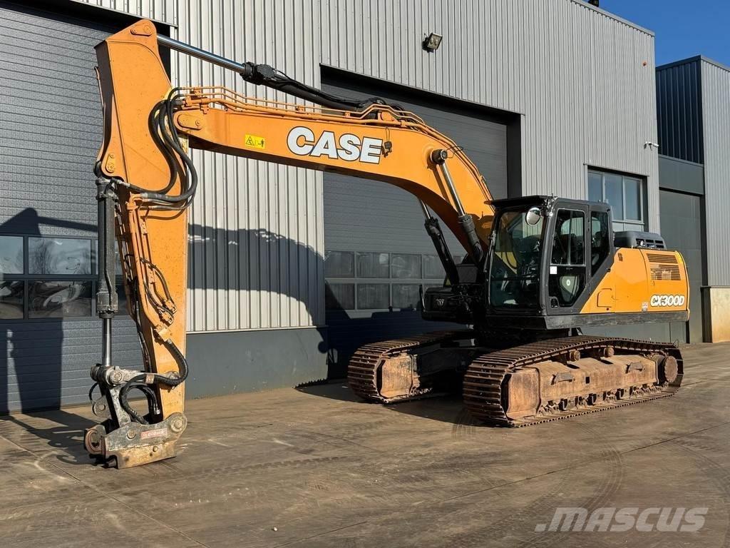 CASE CX300D 履带挖掘机