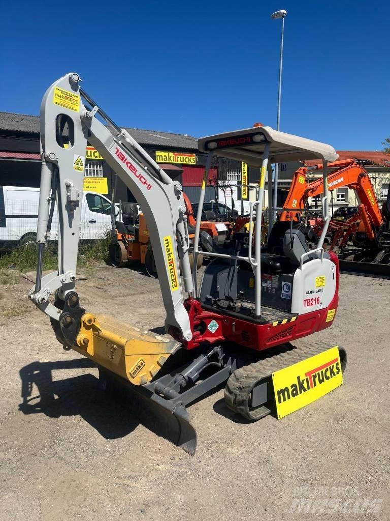 Takeuchi TB216 小型挖掘机