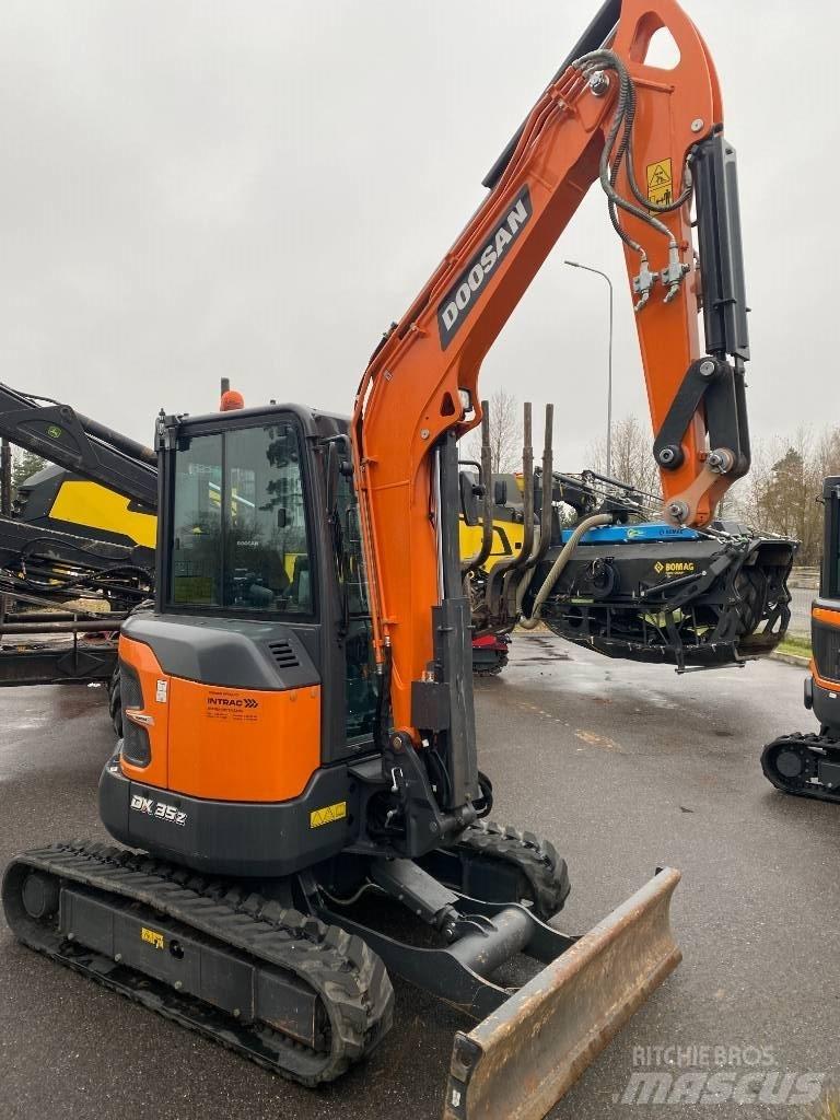 Doosan DX 35 Z-7 小型挖掘机