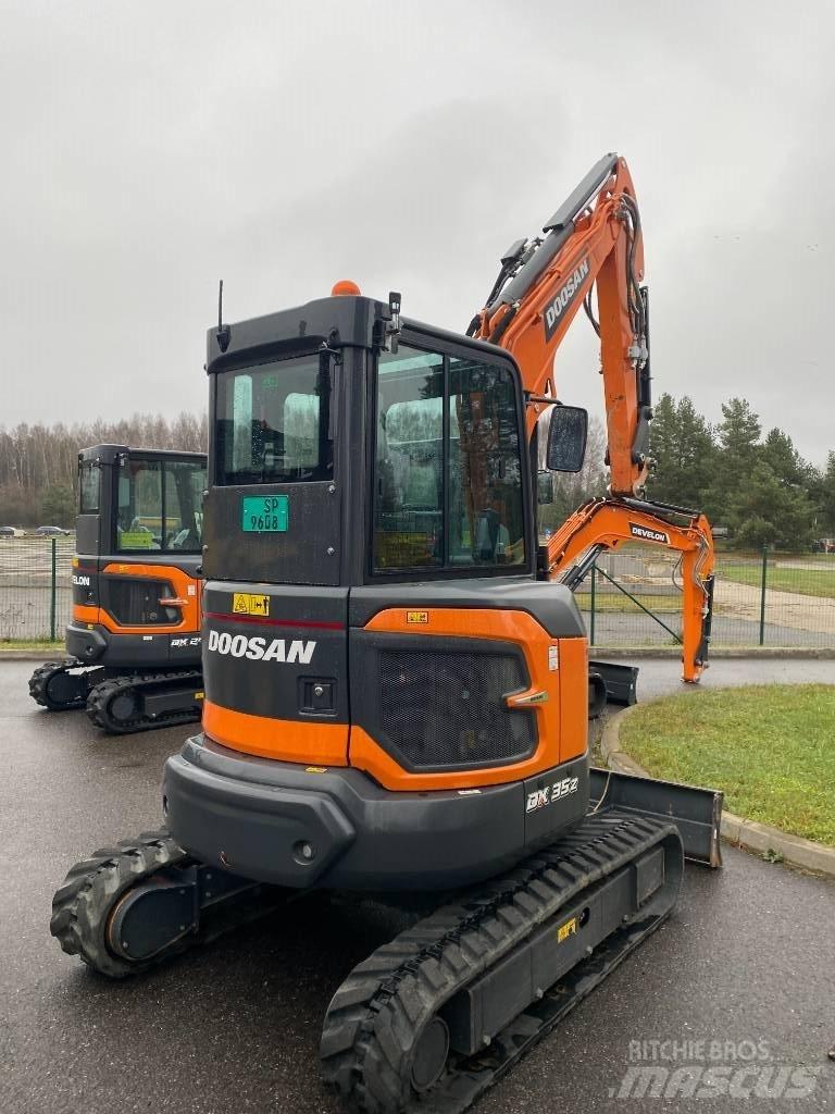 Doosan DX 35 Z-7 小型挖掘机