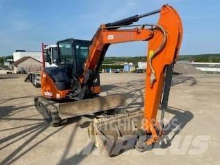 Hitachi ZX55U 小型挖掘机
