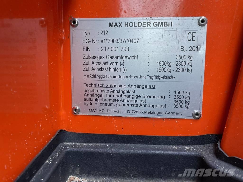 Holder B250 小型拖拉机