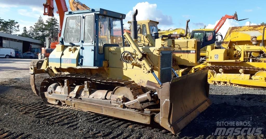Komatsu D58E-1 履带式推土机