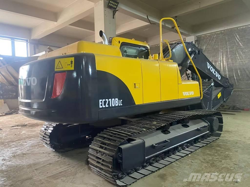 Volvo EC 210 B LC 履带挖掘机