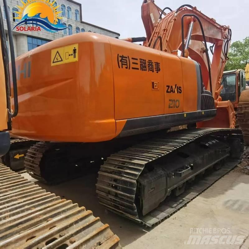 Hitachi ZX 210 履带挖掘机