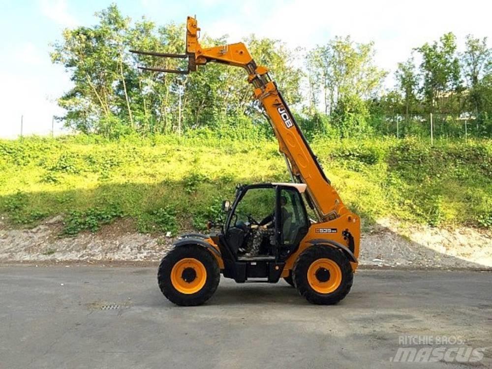 JCB 535-95 伸缩臂叉装车|叉装车