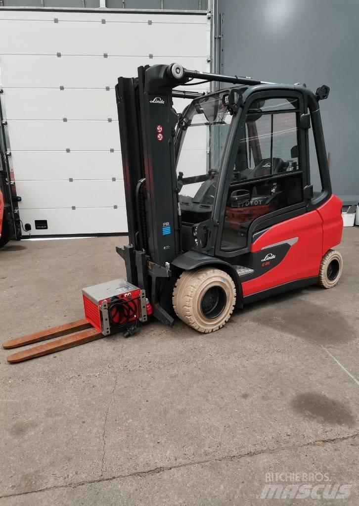 Linde E35L-01 电动叉车