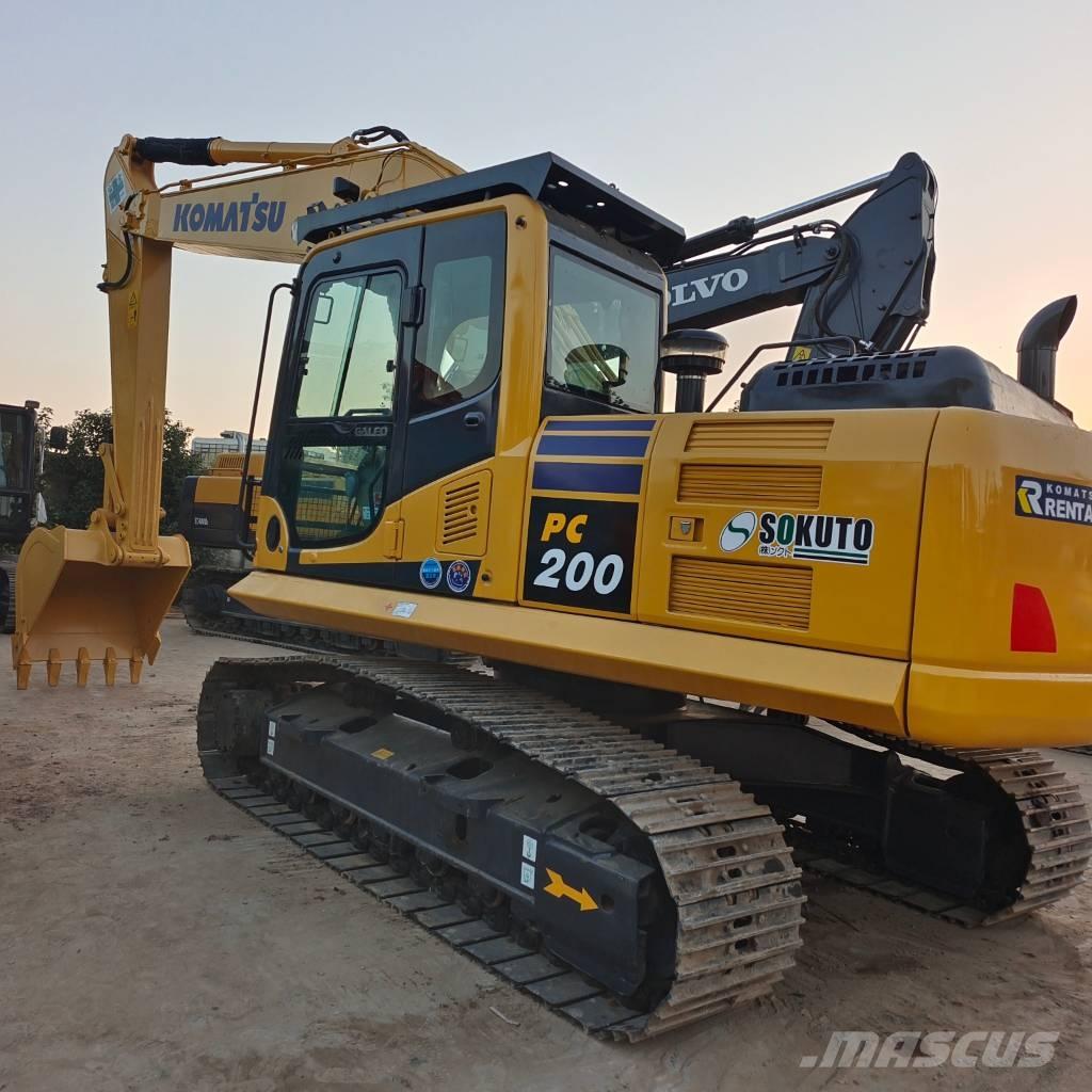 Komatsu PC 200-8 履带挖掘机