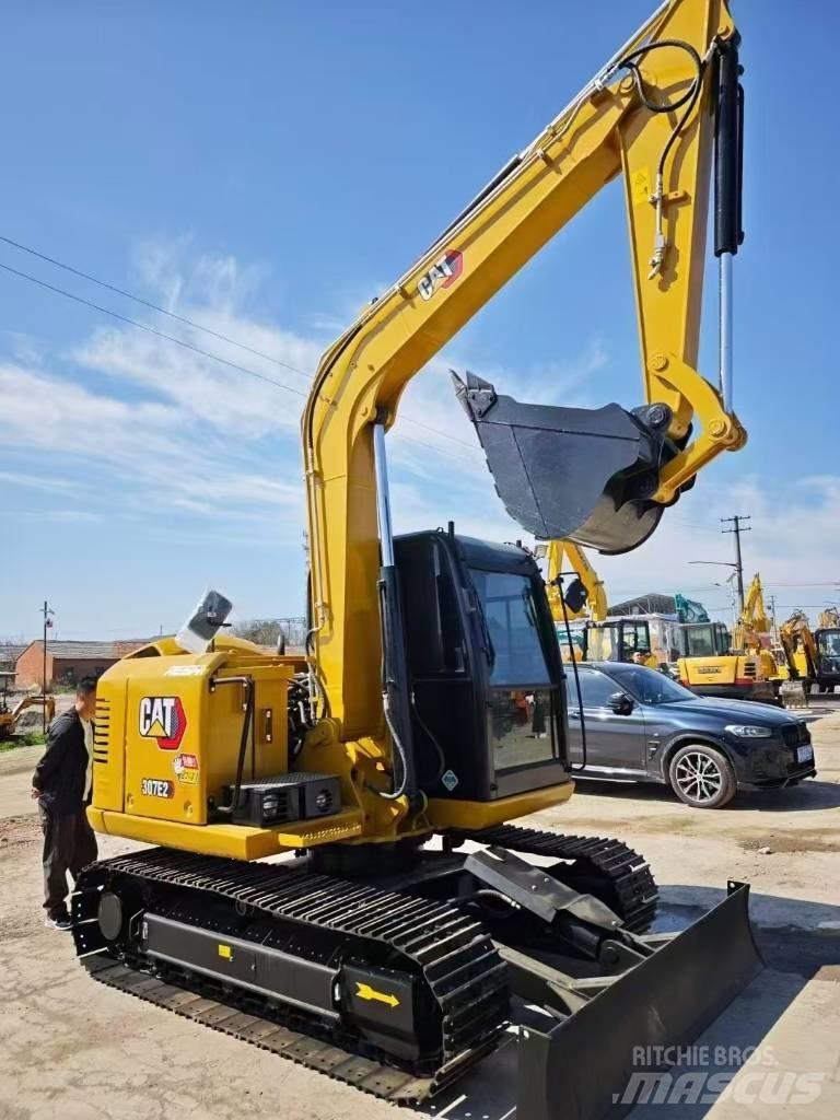 CAT 307E2 履带挖掘机