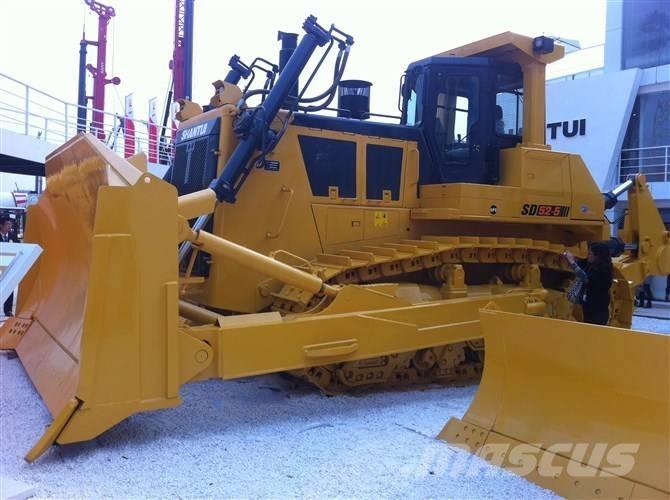 Komatsu D 65 EX-16 履带式推土机