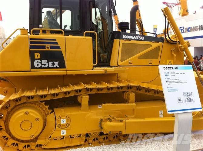 Komatsu D 65 EX-16 履带式推土机