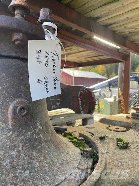 Timberjack 1840 底盘和悬架