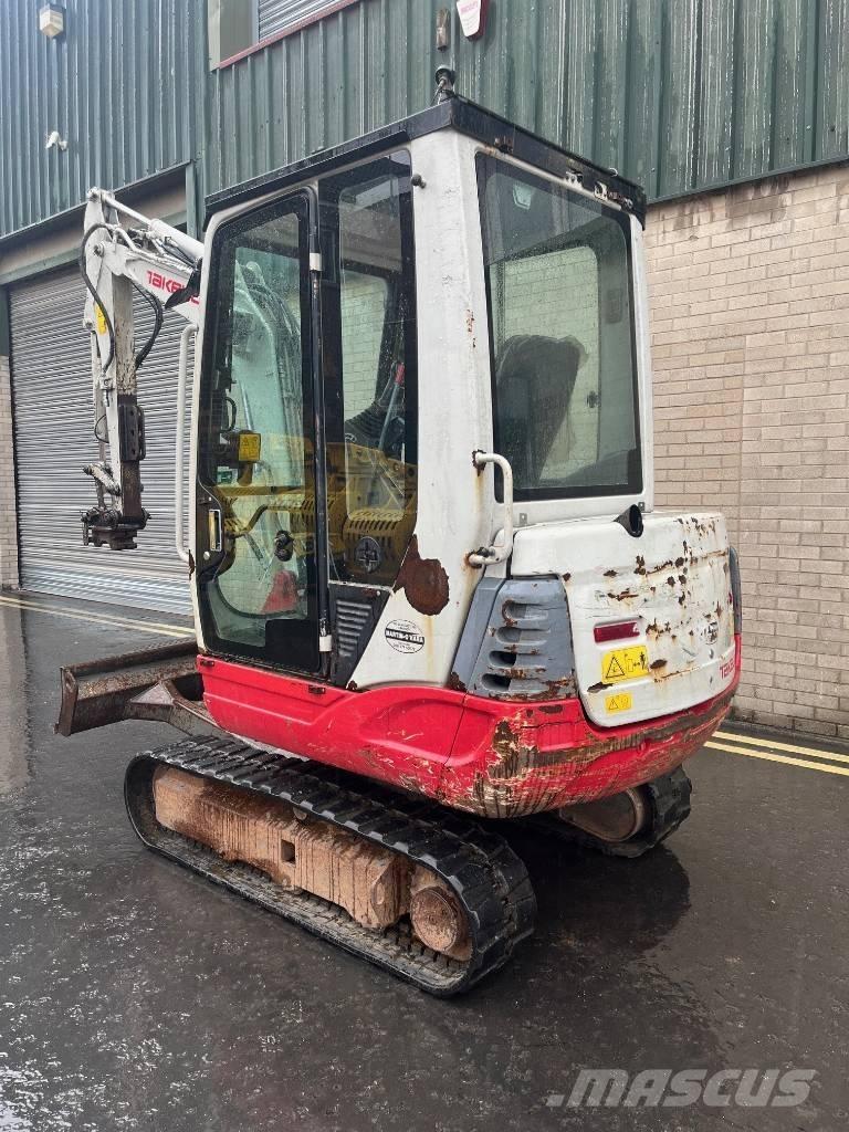 Takeuchi TB 228 小型挖掘机