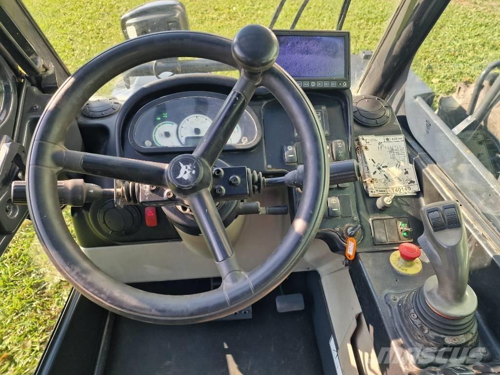 Bobcat T 40.140 伸缩臂叉装车|叉装车