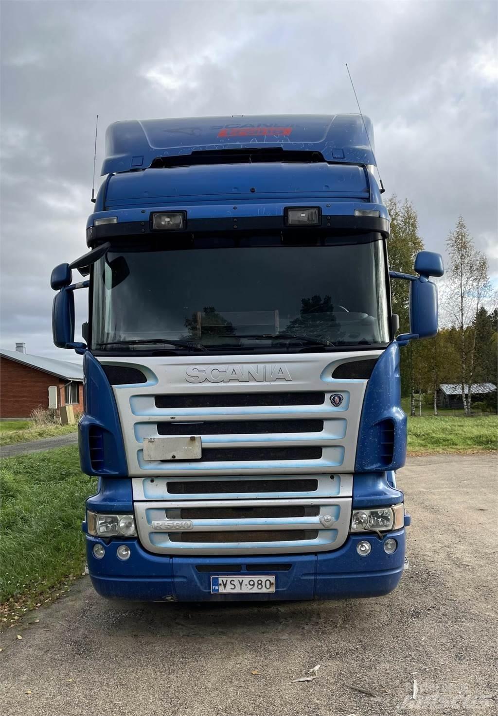 Scania R560 6x2 冷藏车