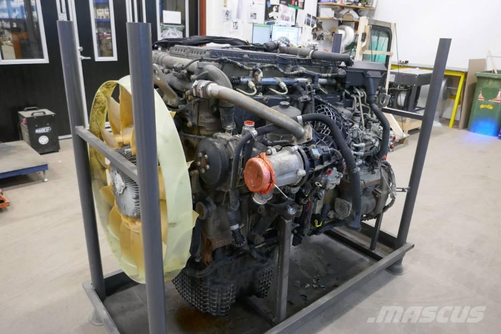 Mercedes-Benz Actros 发动机