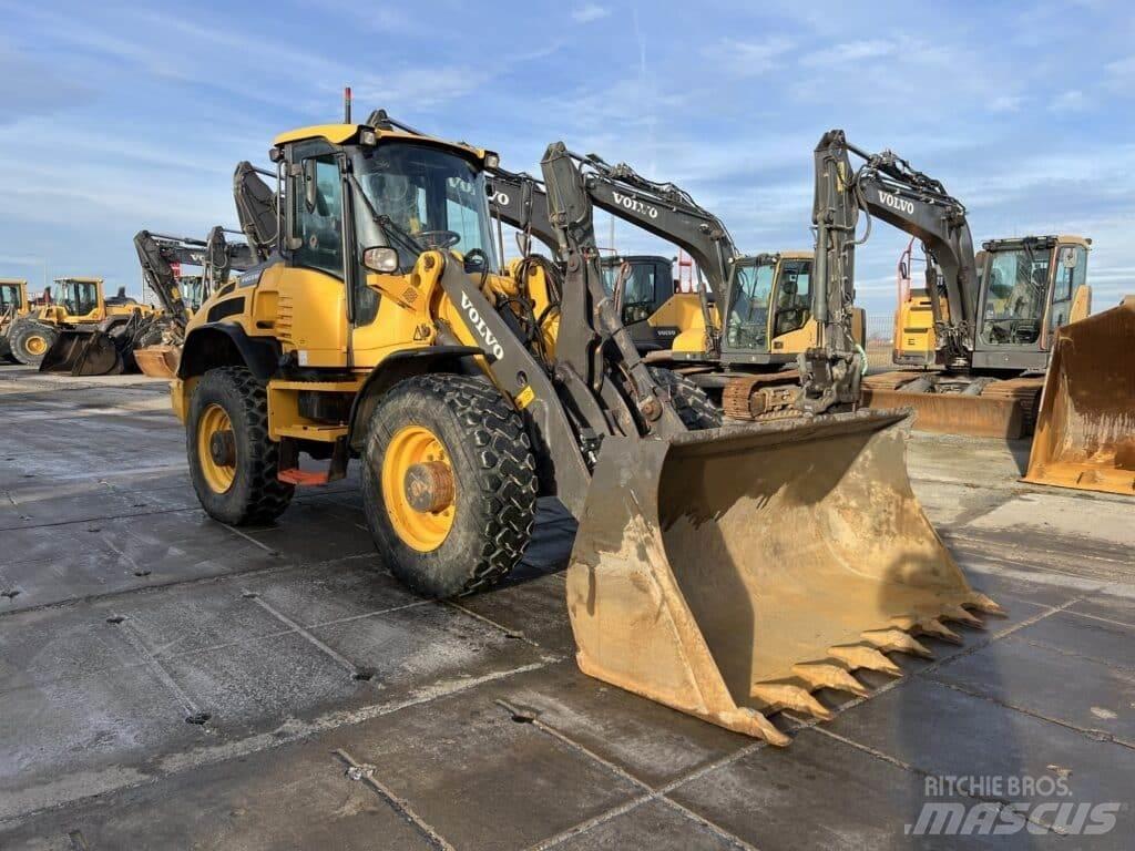 Volvo L45H 滑移装载机