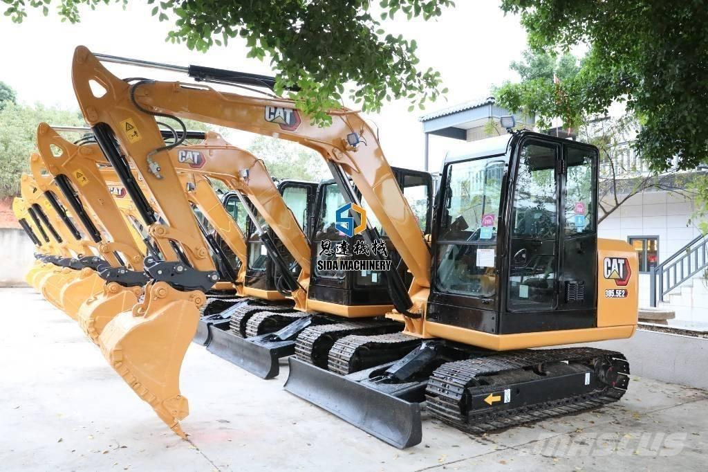 CAT 305.5E2 小型挖掘机