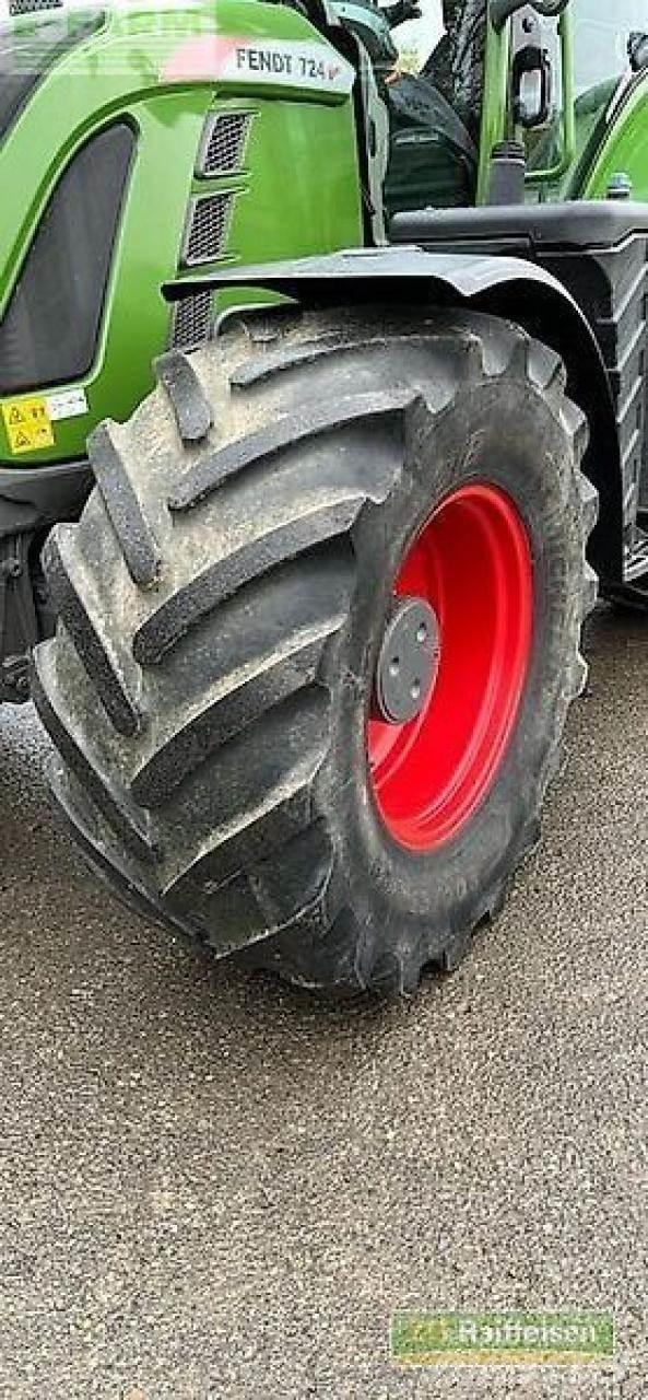 Fendt 724 vario 拖拉机/农用车