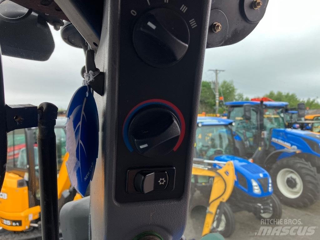New Holland T6010 拖拉机/农用车