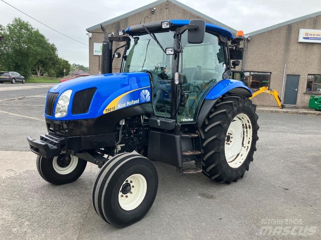 New Holland T6010 拖拉机/农用车