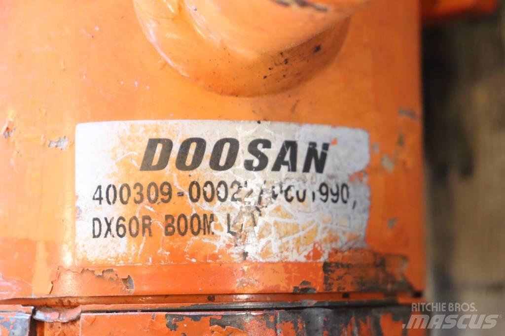 Doosan DX 60 R 小型挖掘机