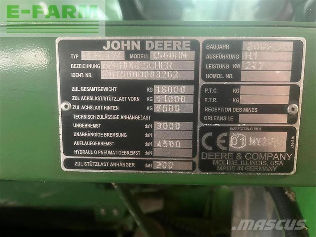 John Deere t560 hm 联合收割机