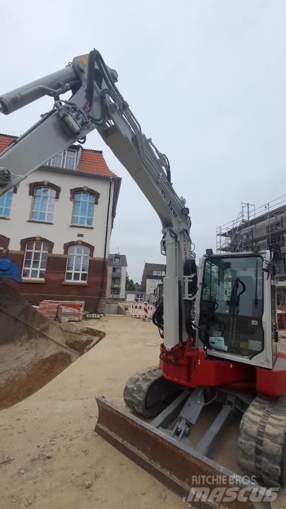 Takeuchi TB 260 小型挖掘机