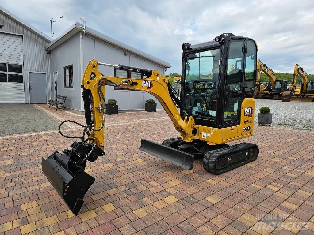 CAT 301.6 小型挖掘机