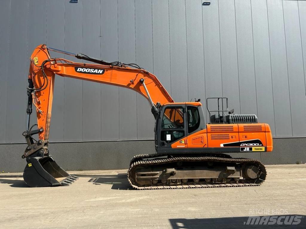 Doosan DX 300 LC-5 履带挖掘机