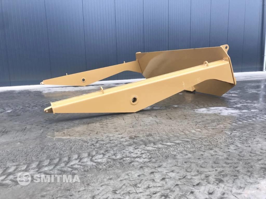 CAT 745C 尾门、后挡板