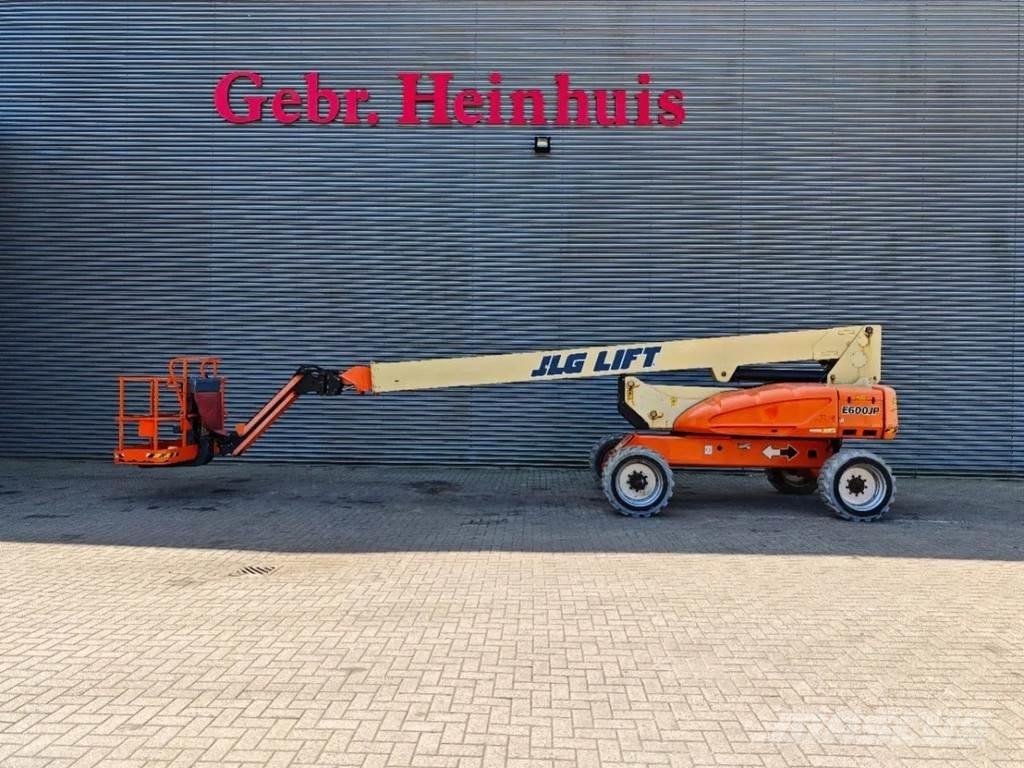 JLG E600 JP 曲臂高空工作平台