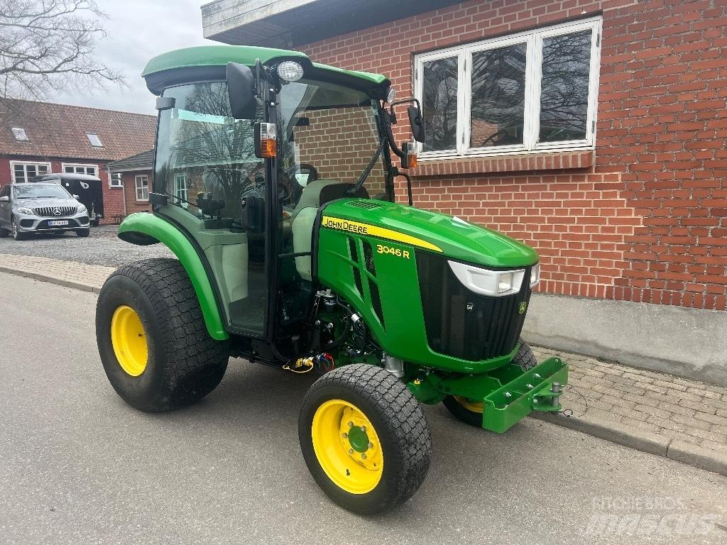 John Deere 3046 R 小型拖拉机