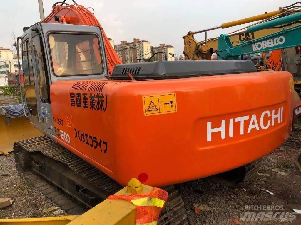 Hitachi ZX 200-5 履带挖掘机