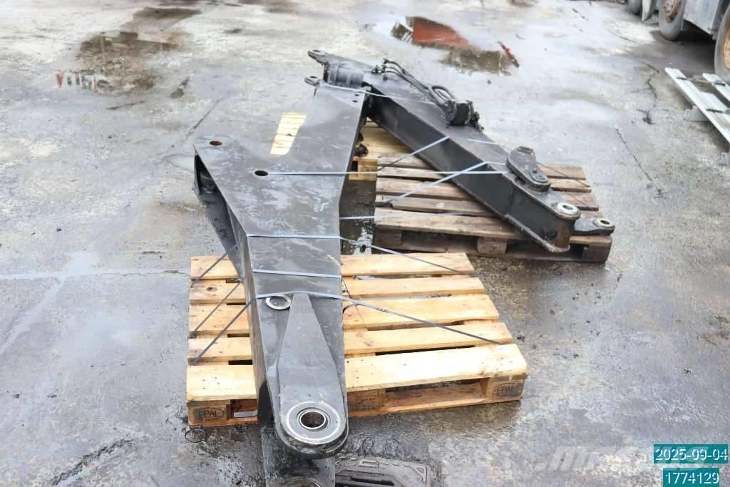 Huddig 1160 D 吊杆和铲斗