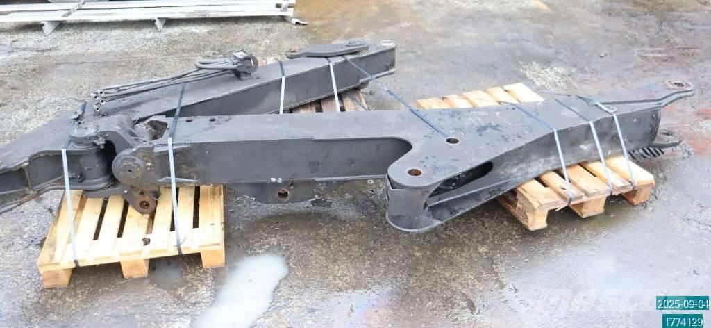 Huddig 1160 D 吊杆和铲斗