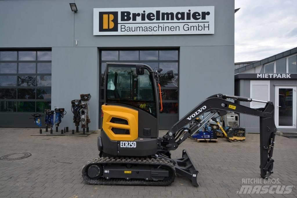 Volvo ECR 25 D 小型挖掘机