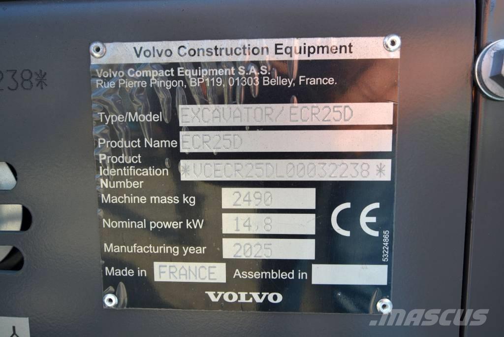 Volvo ECR 25 D 小型挖掘机