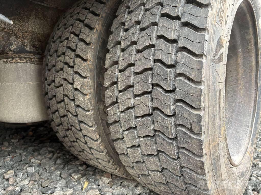 Scania 114G 340 起重车