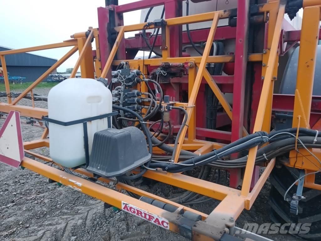 Agrifac GS3239 牵引式喷雾机