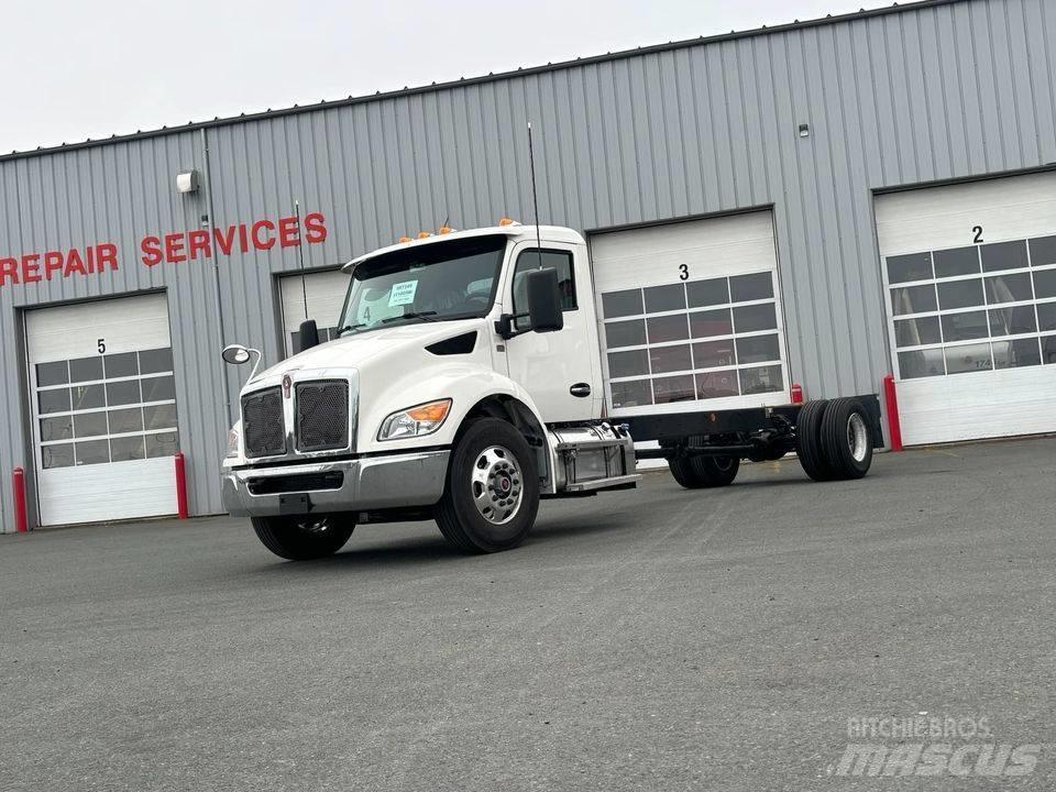 Kenworth T 380 平板车