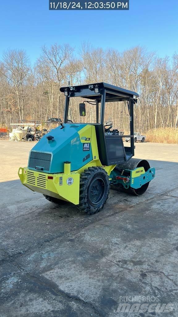 Ammann ARS 30 单轮压路机