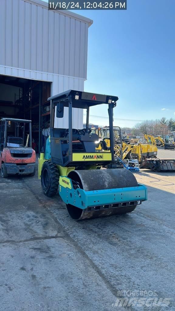 Ammann ARS 30 单轮压路机