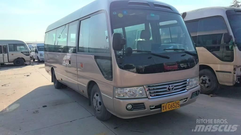 Toyota Coaster 公路客运汽车