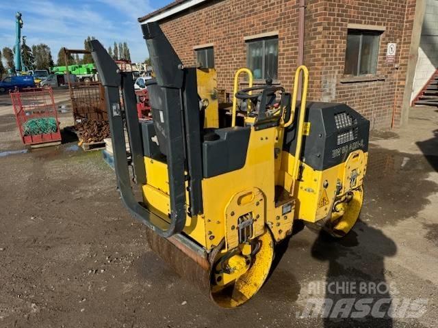 Bomag BW 80 ADH-2 双轮压路机
