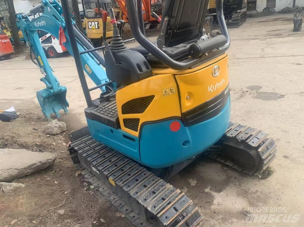 Kubota U15 小型挖掘机